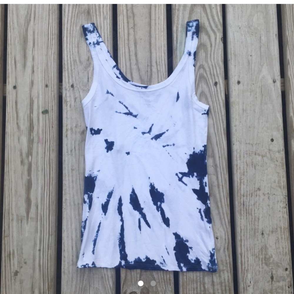 Navy tie dyed tank top